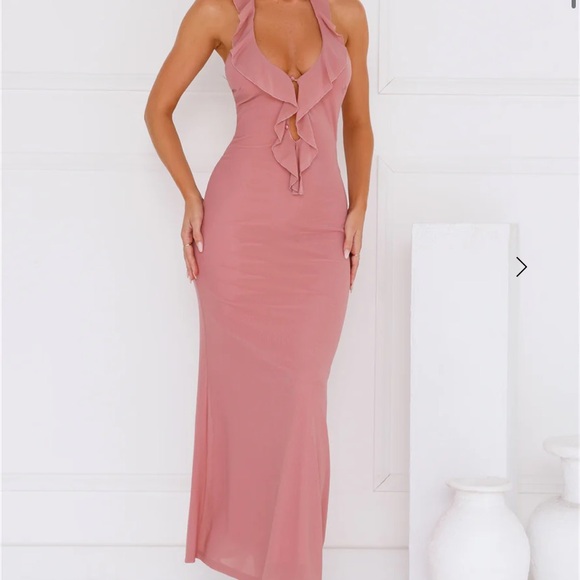 Chic Mauve Halter Maxi Dress - Picture 1 of 6